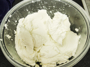 How to make ricotta cheese filling for lasagna